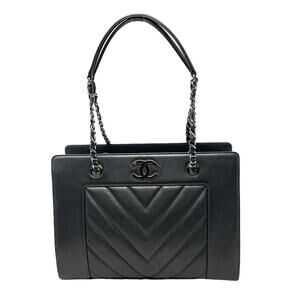 Chanel Mademoiselle Chevron Quilted Leather Shopping Tote Shoulder Bag